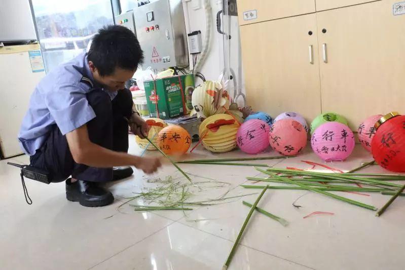 南寧新品種柑橘燈籠桔介紹_能否曬曬你親身拍攝的最美的花是如何的